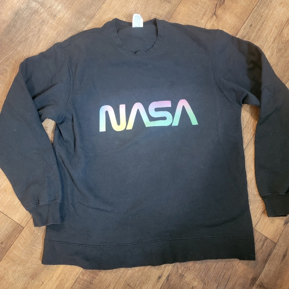 NASA sweatshirt